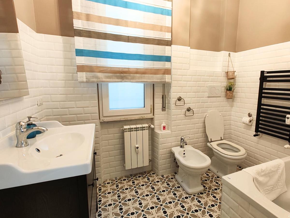 רומא Luxury Apartment By Palazzo Senesi מראה חיצוני תמונה